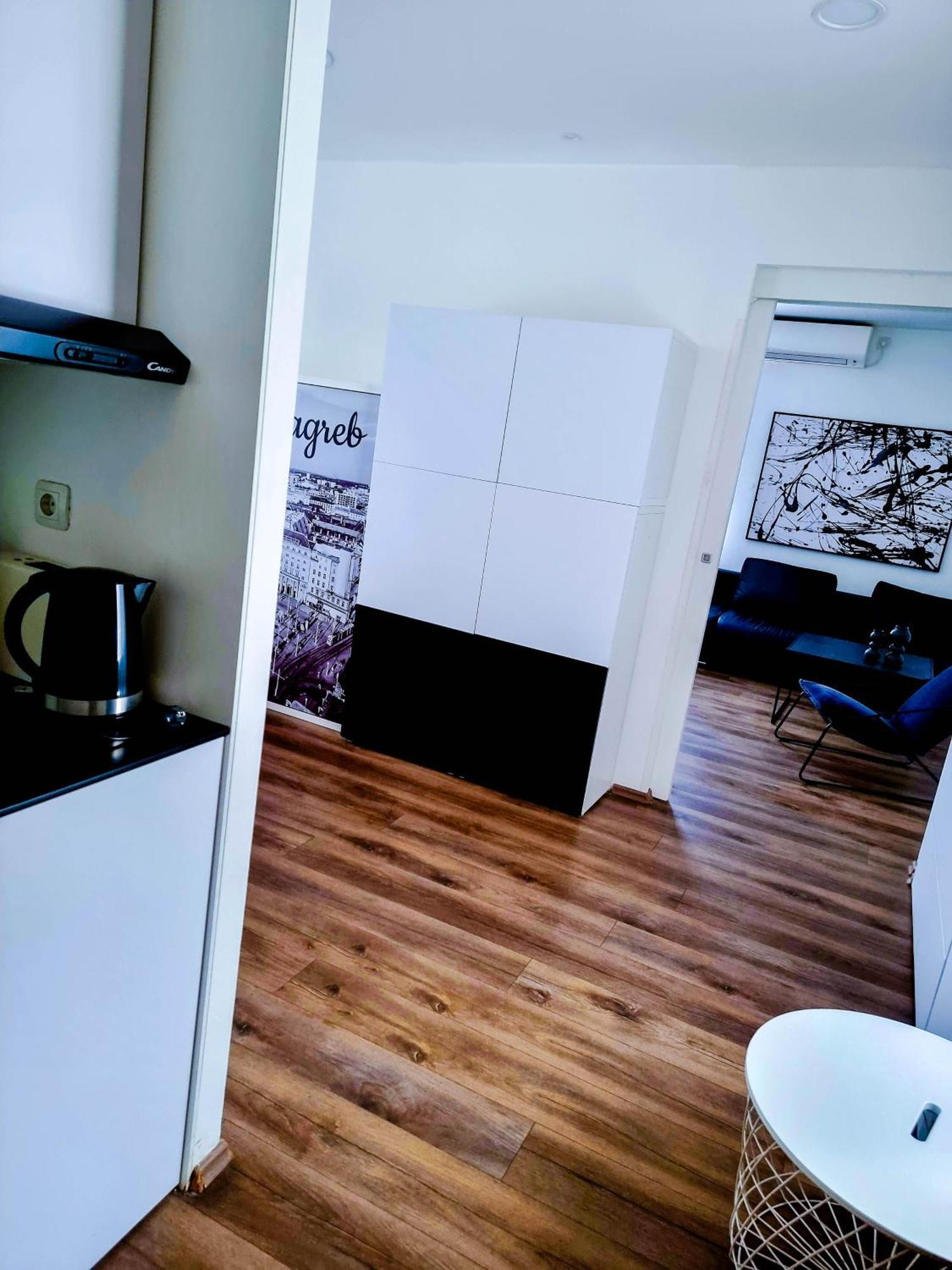 זאגרב Octagon Main Square Apartment מראה חיצוני תמונה